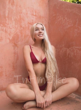 Частная Джейд №6983, 19 лет