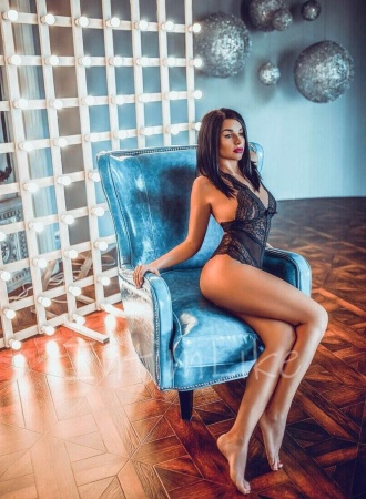 Шлюха Уитни №6465, 25 лет